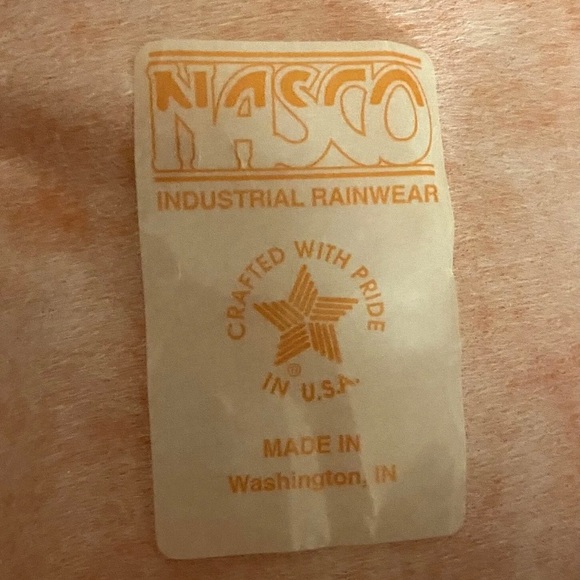 Nasco Flame Retardant NFPA 701 Industrial Rainwear Cover-alls Size Small Orange - Picture 3 of 5